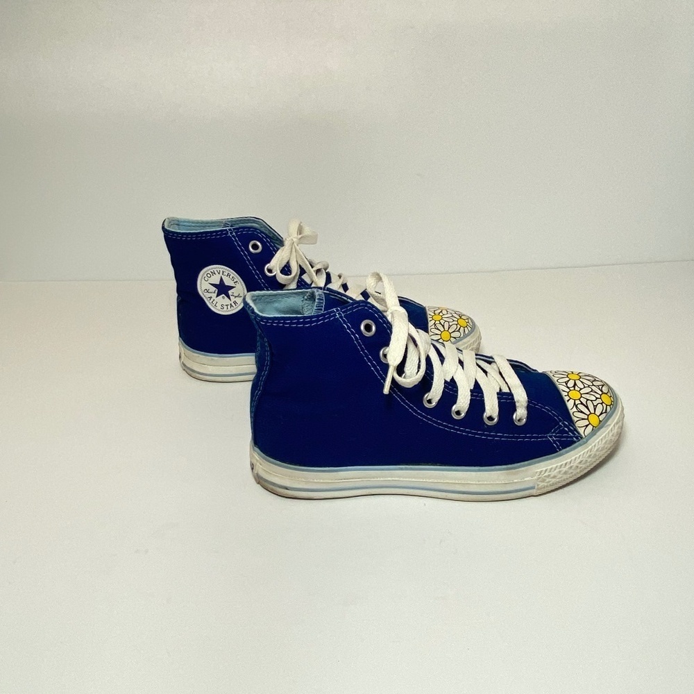 Converse High (Limited Edition) Top Blue / Daisies Size: M3/W5 Unisex - Picture 8 of 13